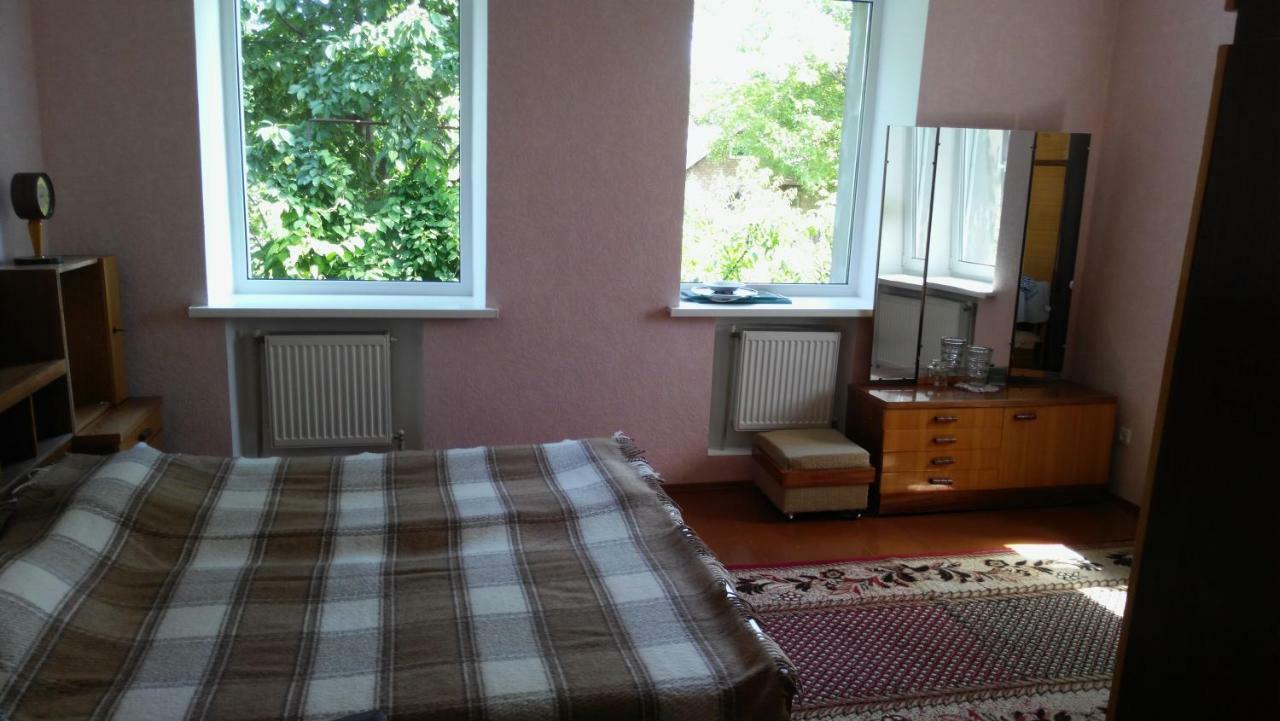 Separate Room Homestay In A Private House, Facilities Shared With Owner Berdychiv Exterior foto