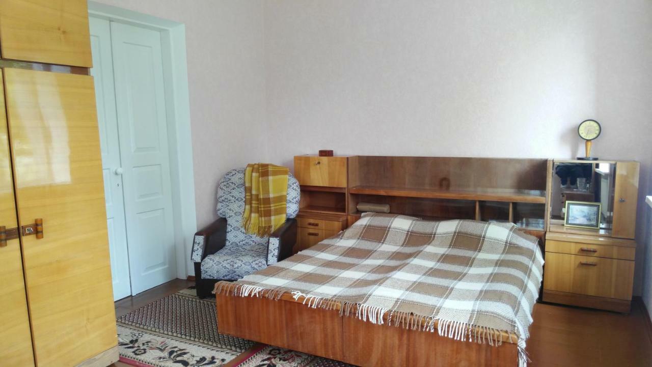 Separate Room Homestay In A Private House, Facilities Shared With Owner Berdychiv Exterior foto
